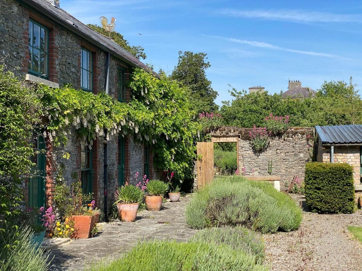 The Stable Yard House At Burtown House & Gardens Villa Athy Buitenkant foto